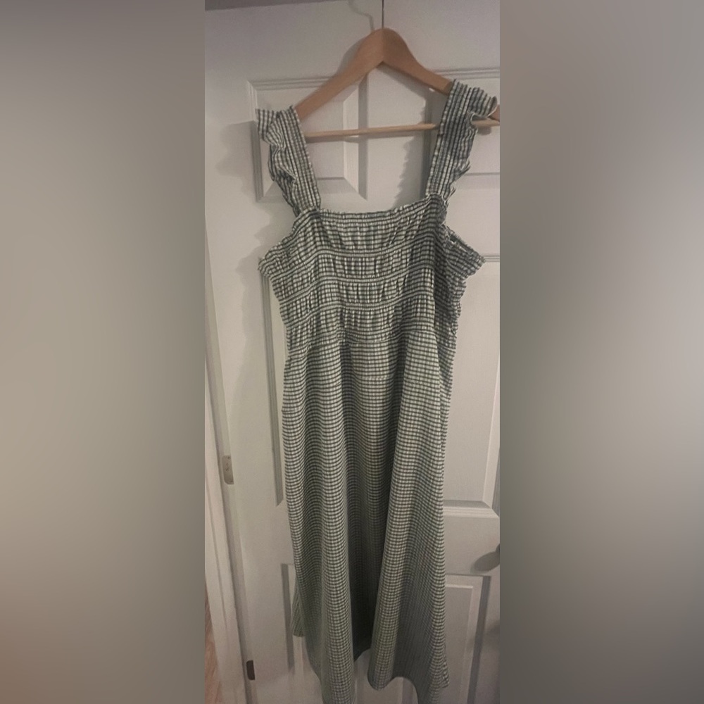 Old navy green dress